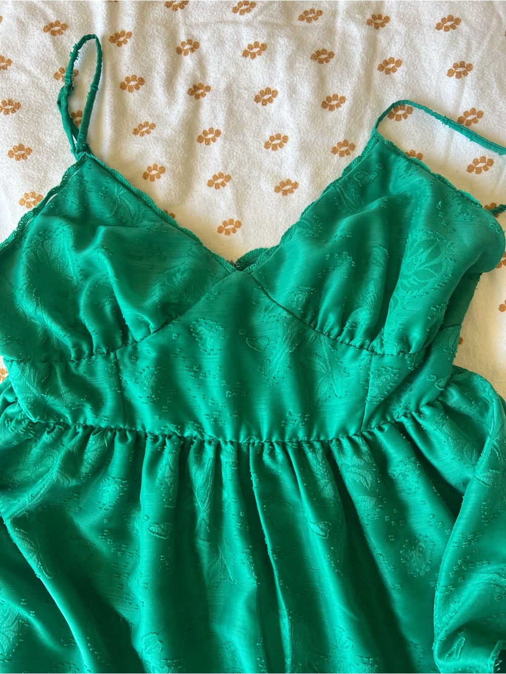 wild fable Emerald Green Satin Mini Dress with Lace-Trim Bodice - Picture 2 of 6